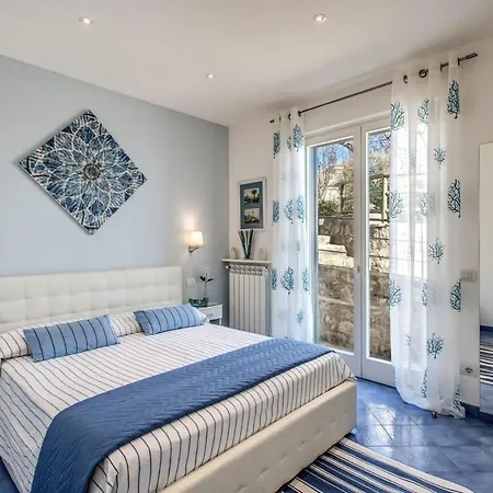 Belvedere Delle Sirene With Views Pool And Guest Services Willa