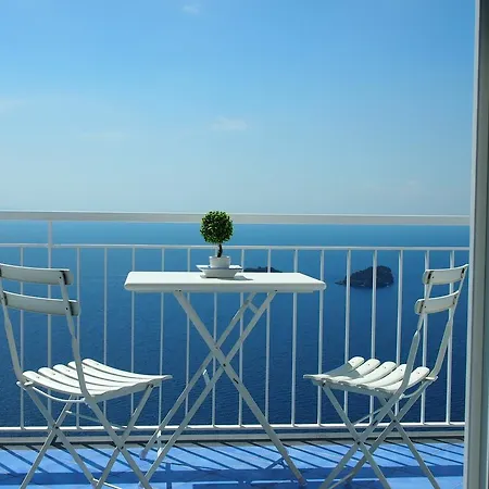 Вилла Belvedere Delle Sirene With Views Pool And Guest Services *