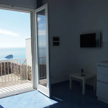 Вилла Belvedere Delle Sirene With Views Pool And Guest Services *