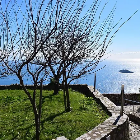 Belvedere Delle Sirene With Views Pool And Guest Services Colli di Fontanelle