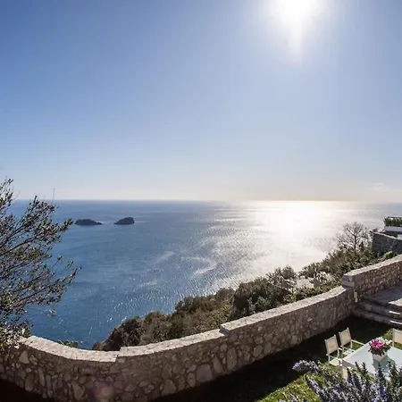 Belvedere Delle Sirene With Views Pool And Guest Services Villa *