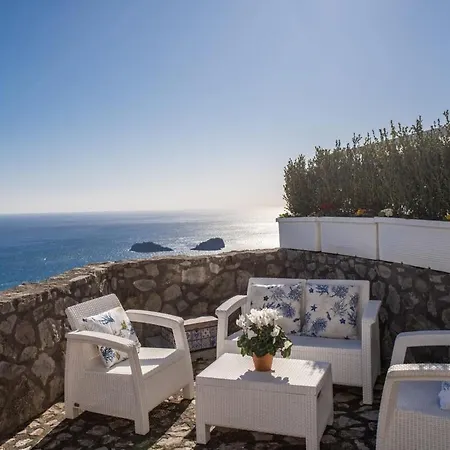 Villa Belvedere Delle Sirene With Views Pool And Guest Services Colli di Fontanelle