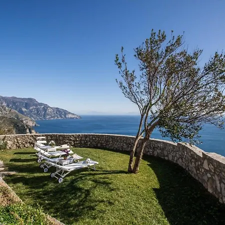 Belvedere Delle Sirene With Views Pool And Guest Services Villa