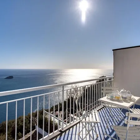 Villa Belvedere Delle Sirene With Views Pool And Guest Services Colli di Fontanelle