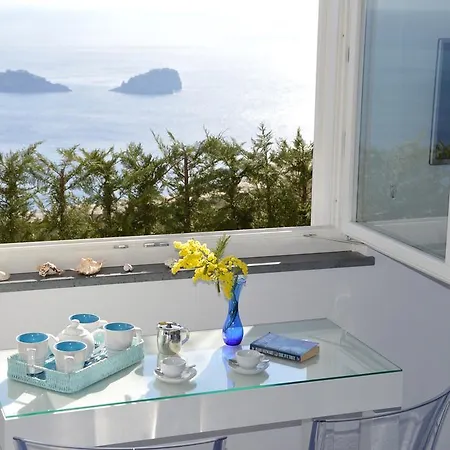 Belvedere Delle Sirene With Views Pool And Guest Services 빌라 *